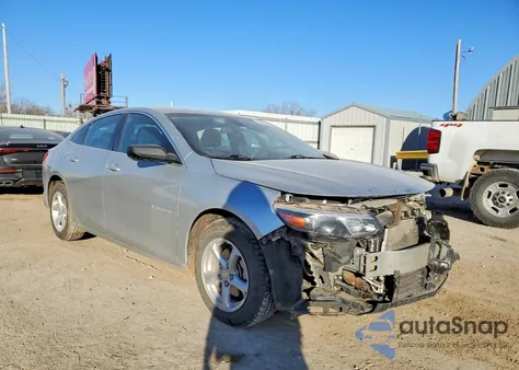 2017 Chevrolet Malibu Ls z USA, uszkodzony, nr VIN 1G1ZC5STXHF241844